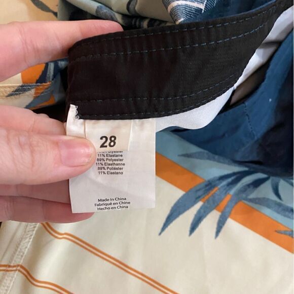 O’Neill hyper freak swimming trunks size 28 - Picture 3 of 6